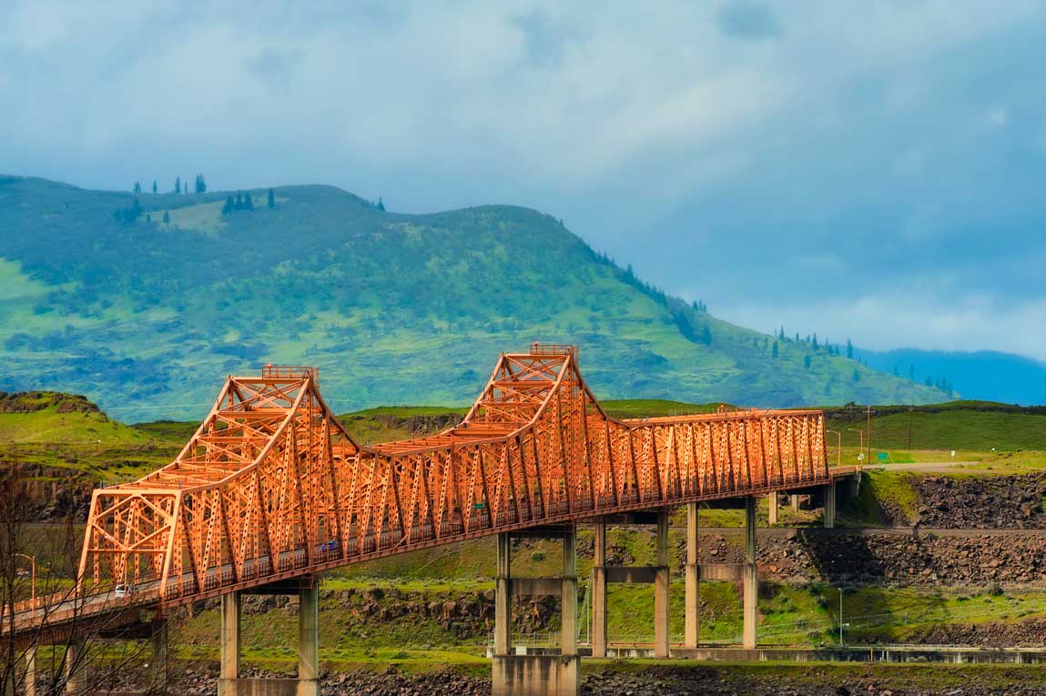 The Dalles Bridge